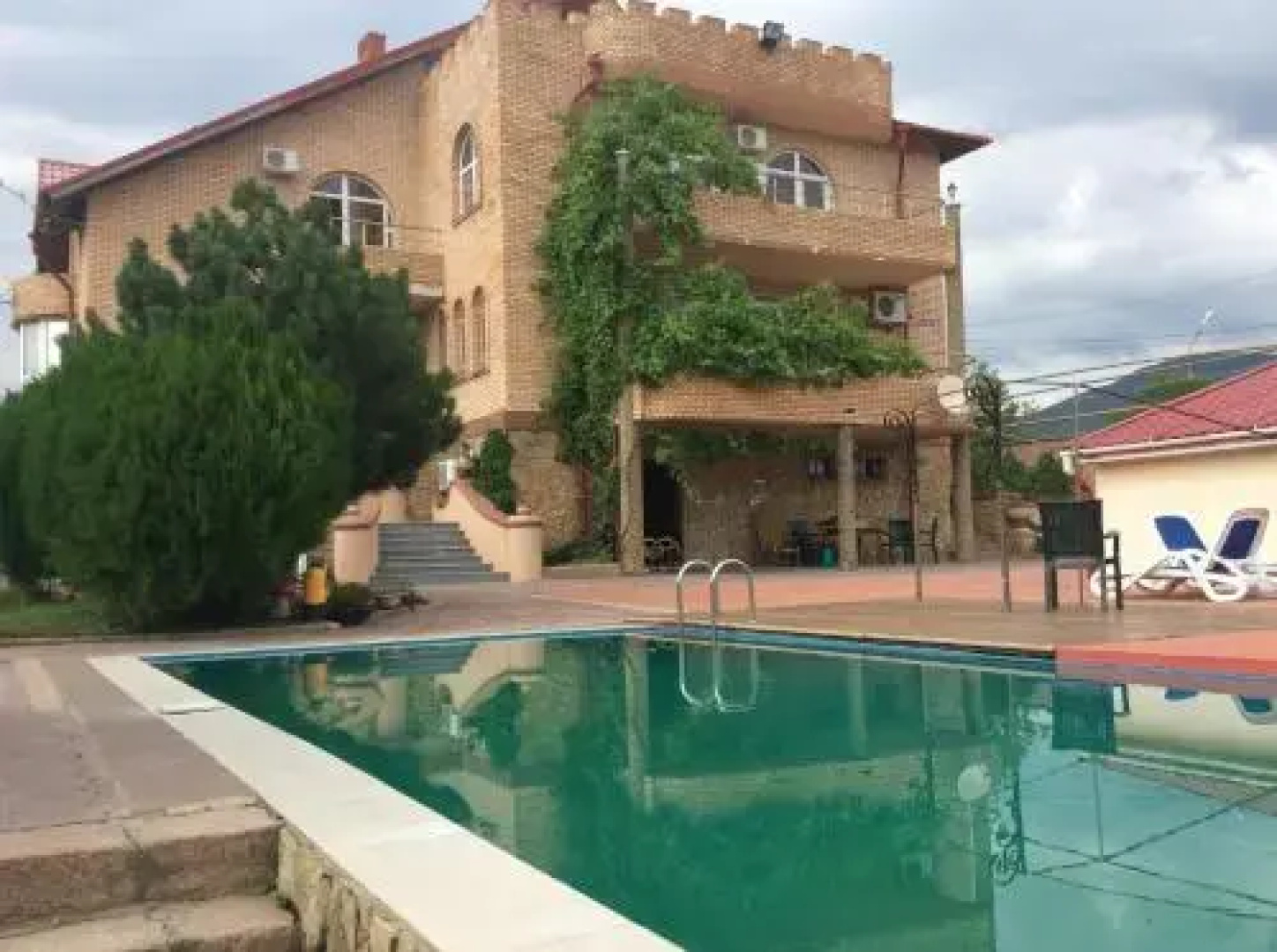 Guest House Domik U Morya