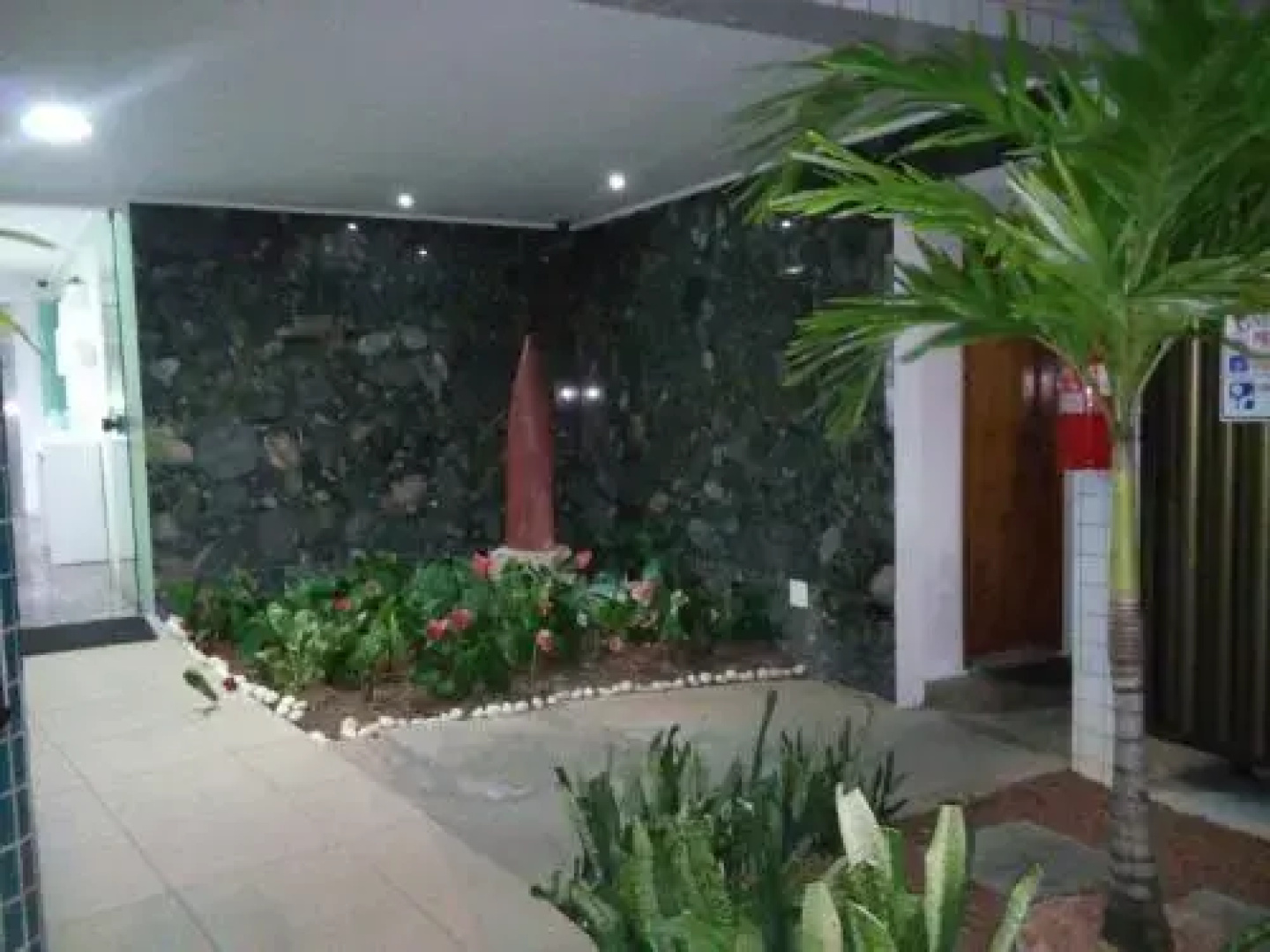 Edifício Golden View Home Service