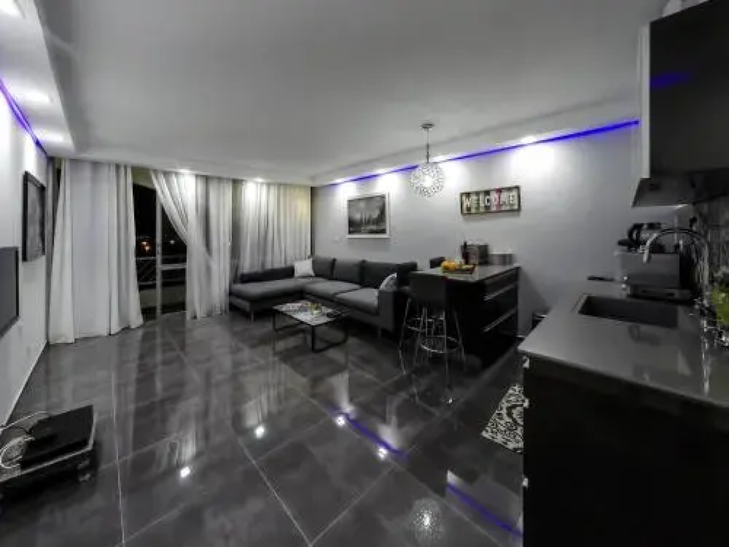 Eden Suite