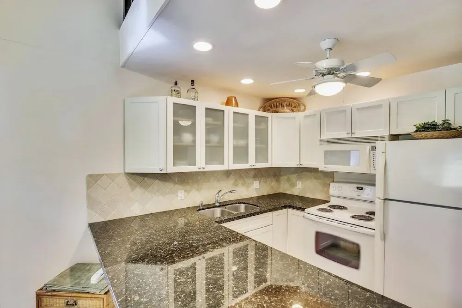 Anthurium 57 - 2 Br Condo