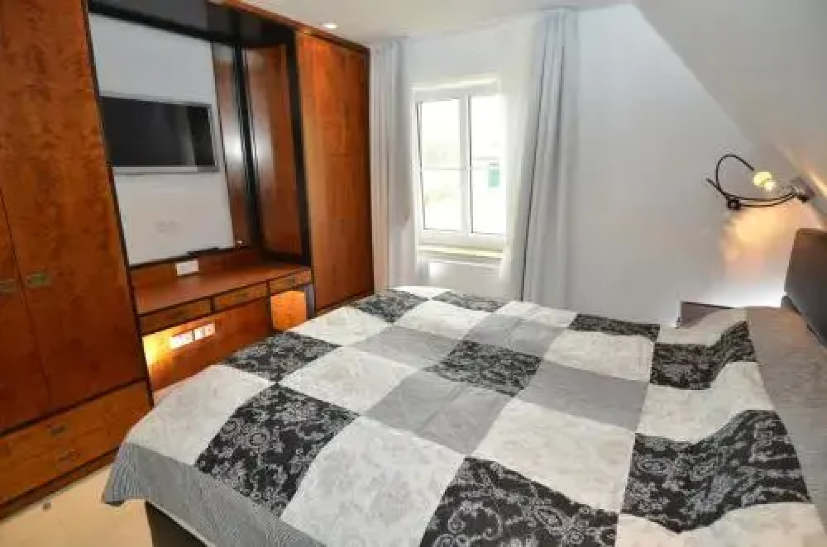 Kapitäns Hus - Haushälfte 2