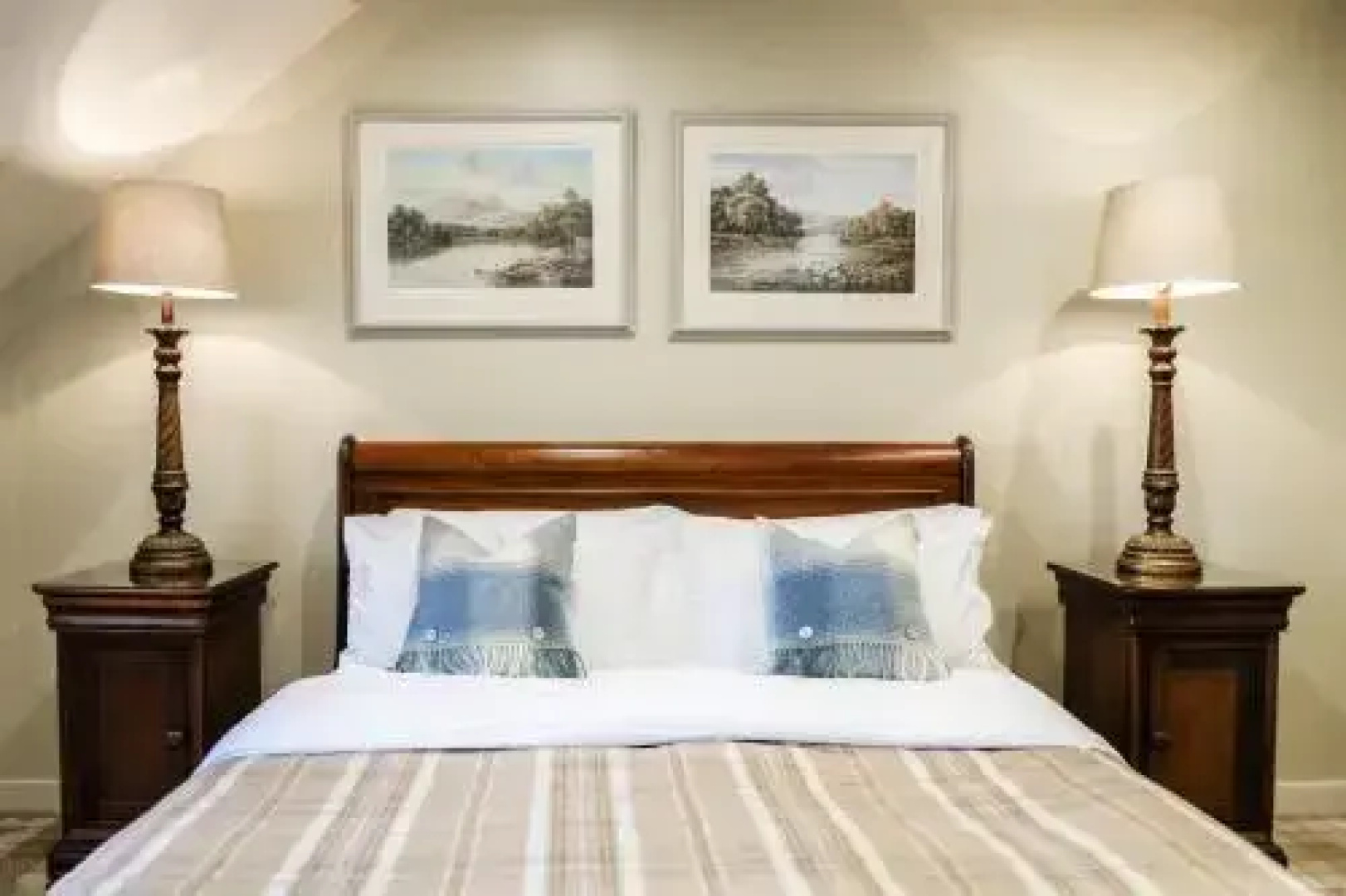 Luss Cottages at Loch Lomond Arms Hotel