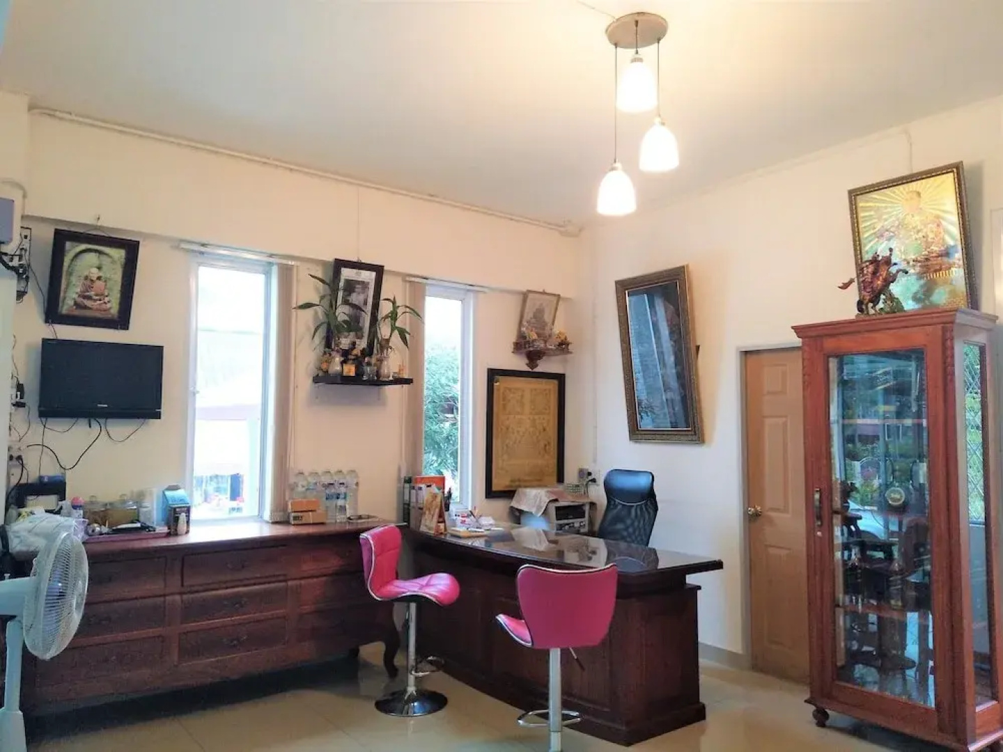 Kularb Service Mansion
