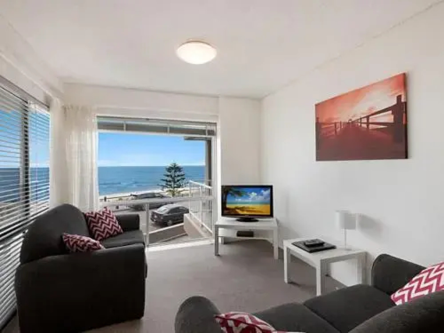 Dolphin Court Unit 6