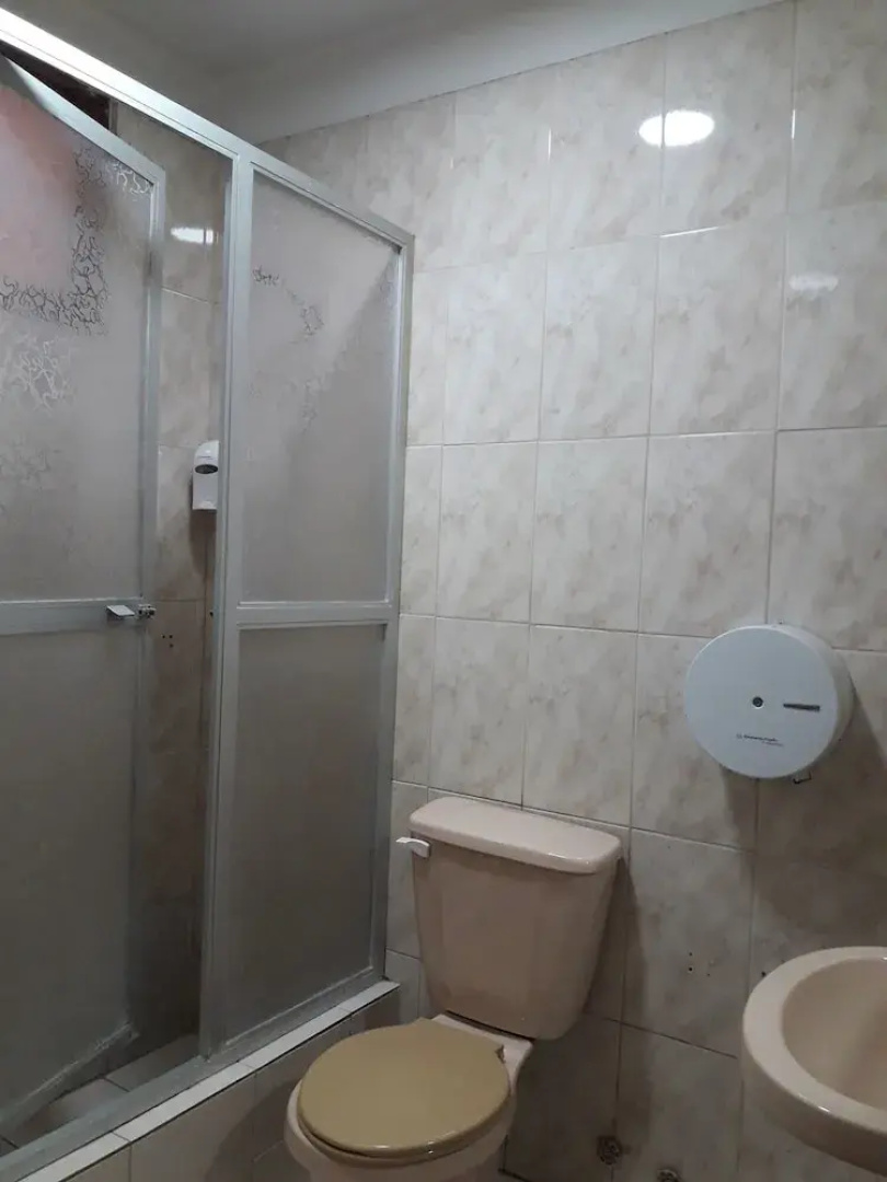 Hostal Gran Santiago Yungay