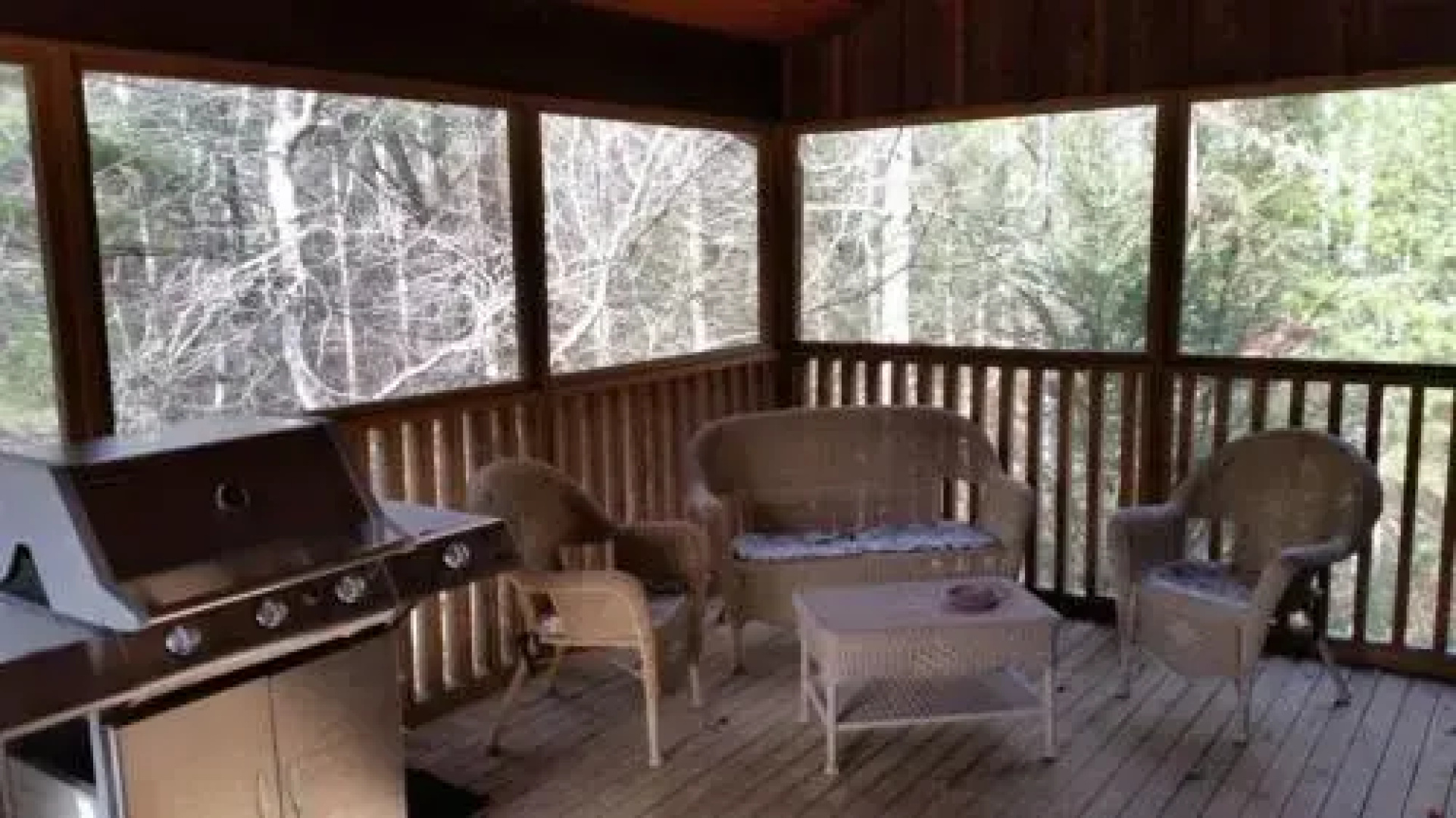 Mountain Dreams - 4 Br home by RedAwning
