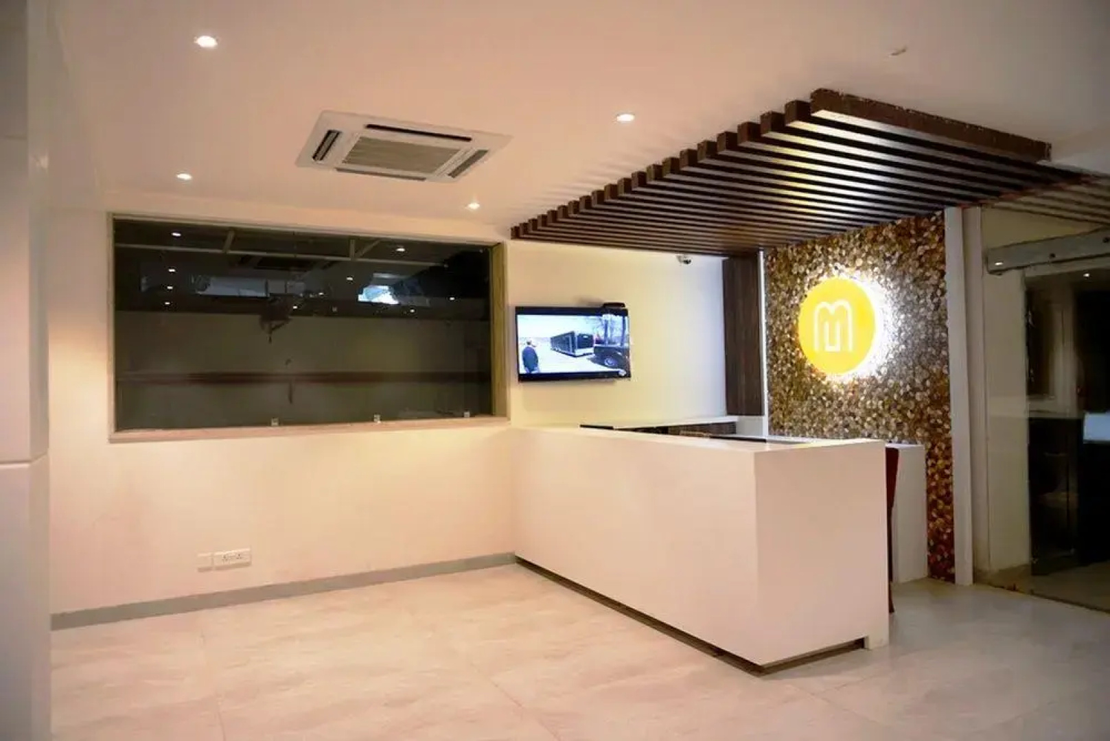 Mango Hotels Bhagwati Park