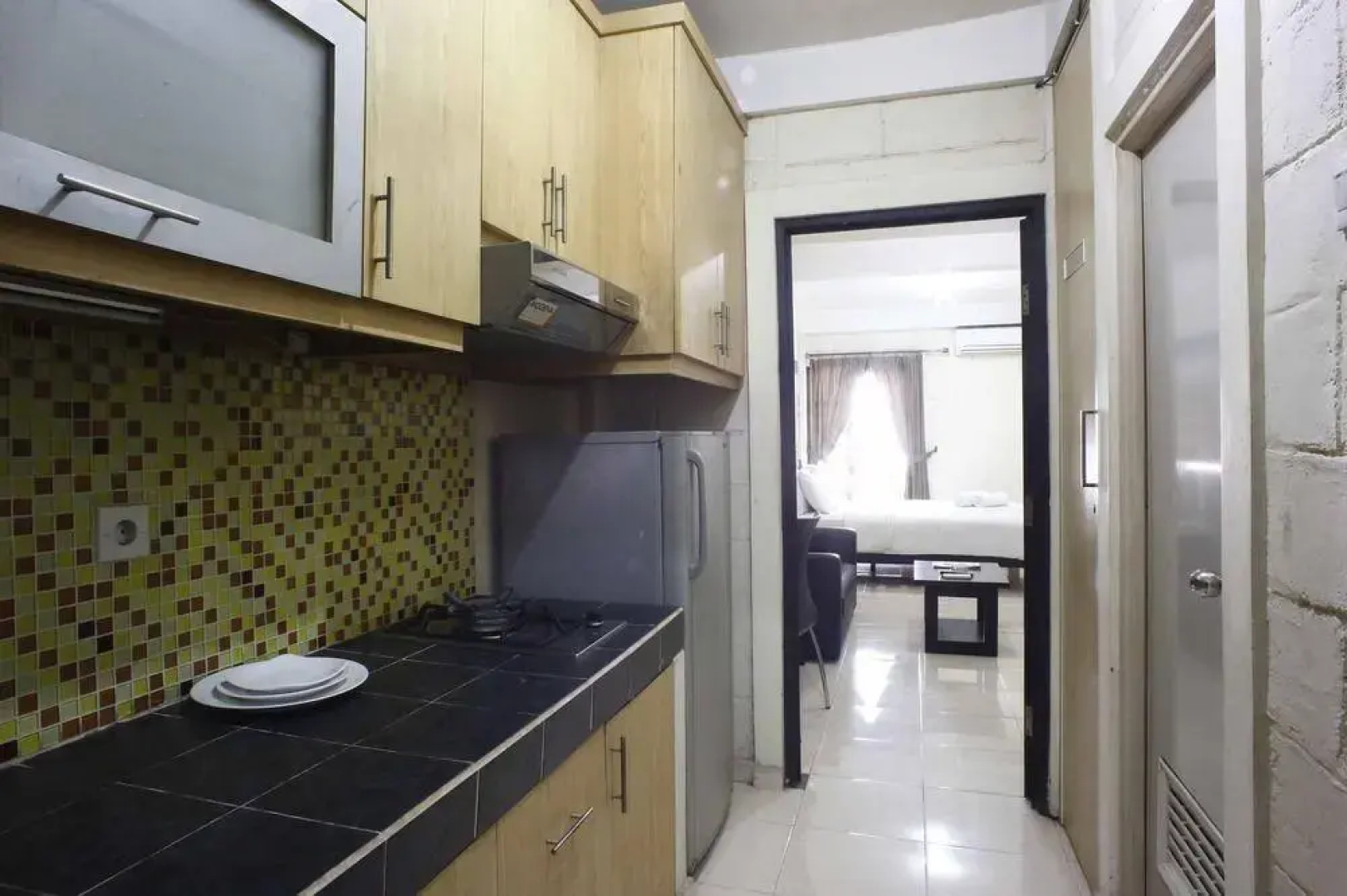 RedDoorz Near Teras Kota