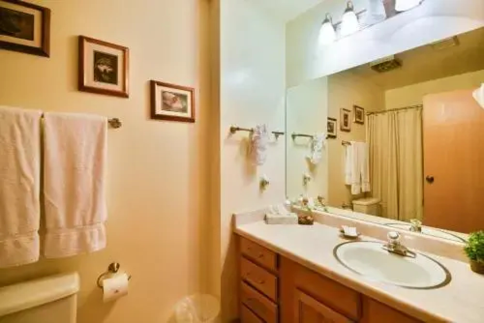 Wolf Lodge Condo #1408 at Wolf Creek Resort Near Powder Mountain, Snowbasin, Nordic Valley And Pineview in Eden Utah