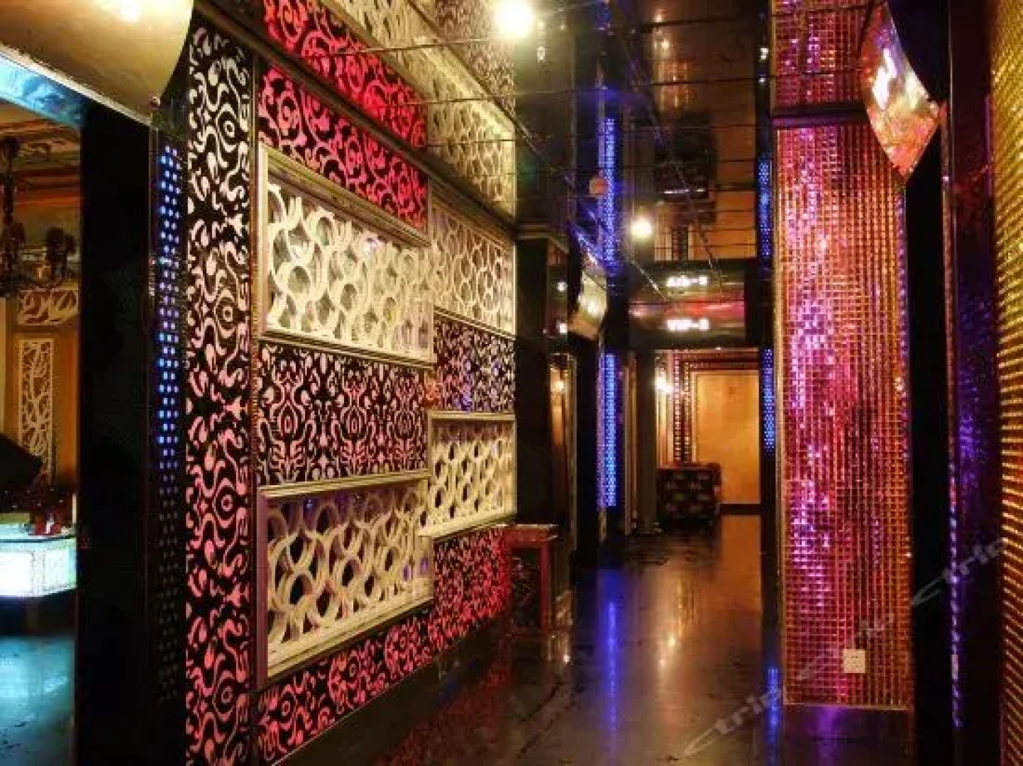 Nanan Shuitou Jinming Hotel