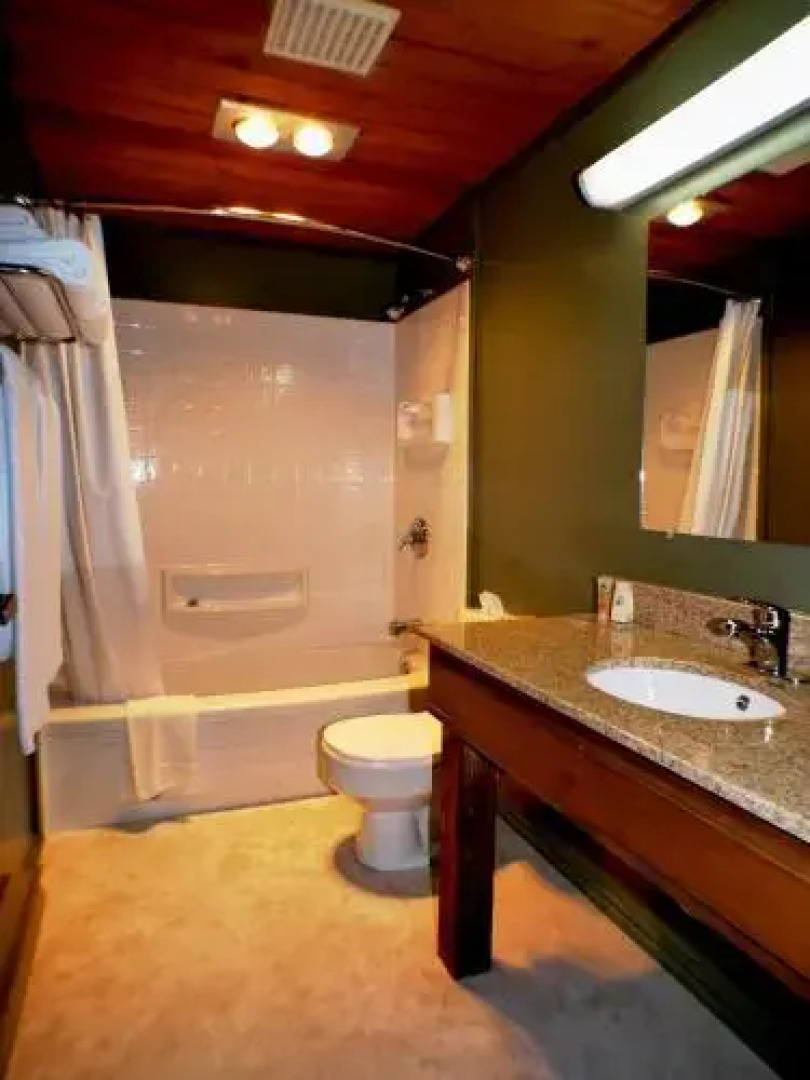 Riverview Lodge