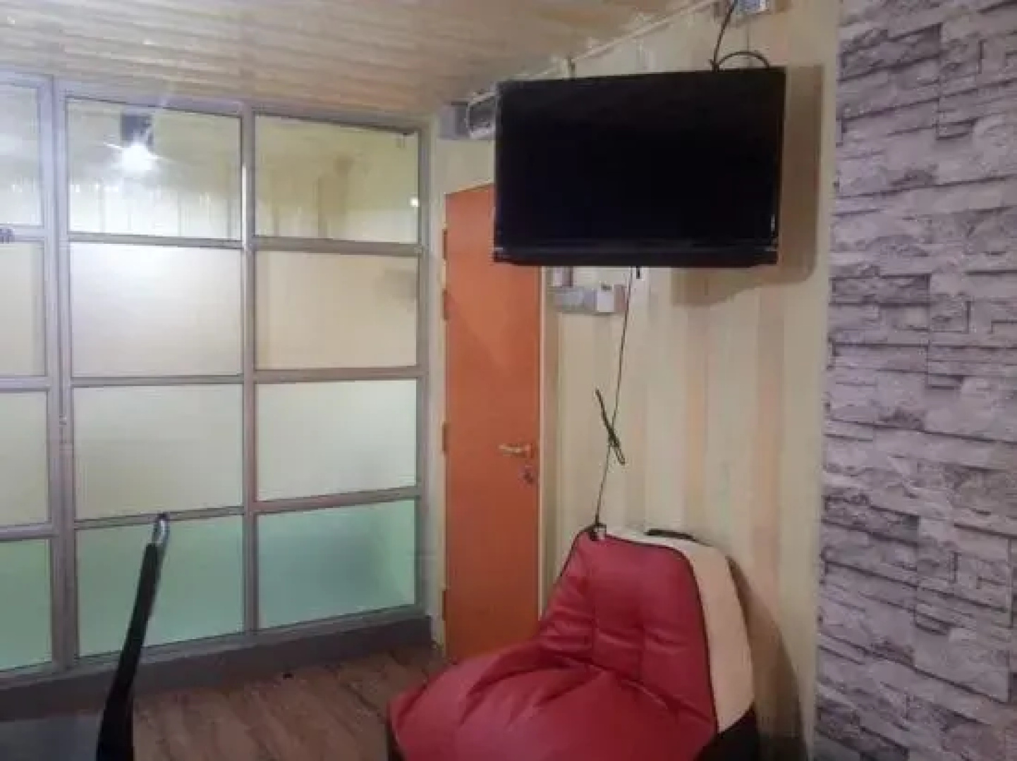Container Gardenstay @ Bangkok Village
