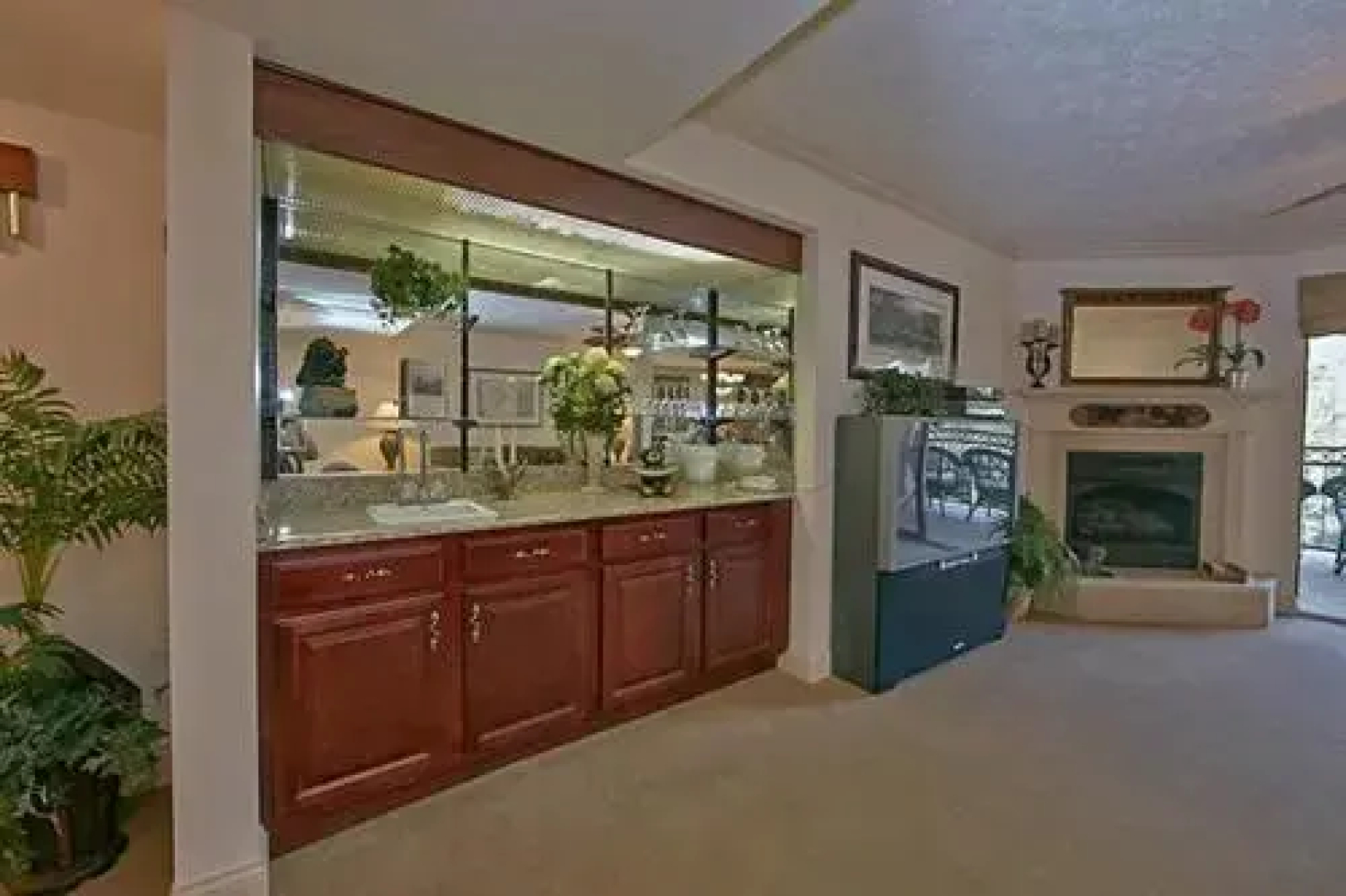 Gatehouse Condos 704