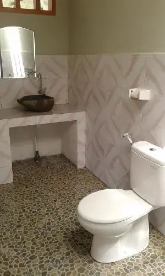 Yoland Guest House