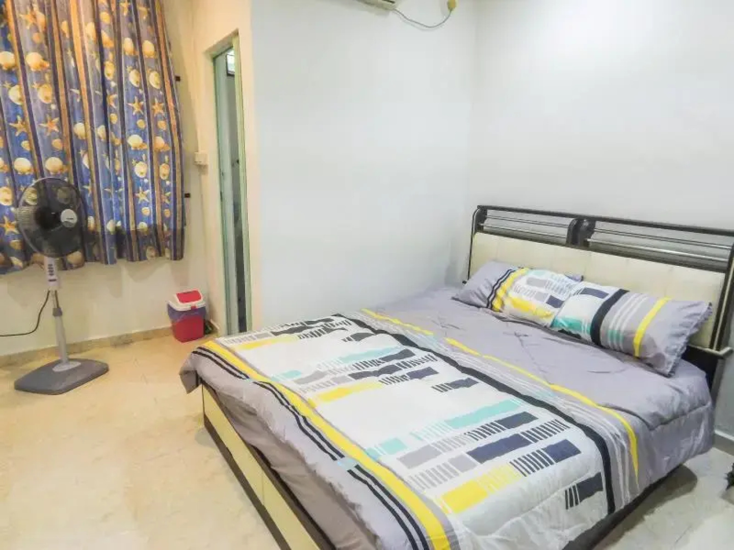 715 Kluang Holiday Home