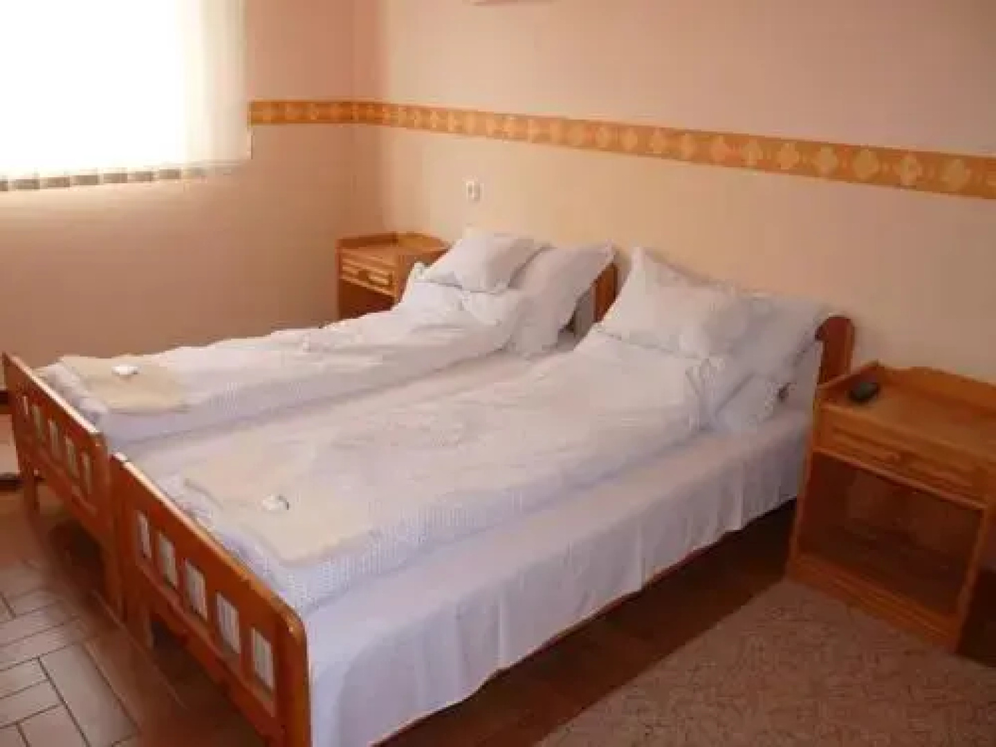 Kerekes Panzió és Étterem