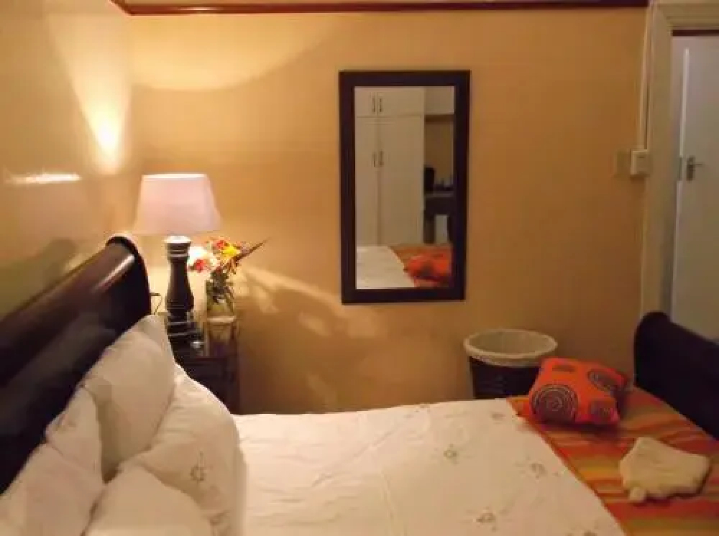 Stone Crescent Hotel