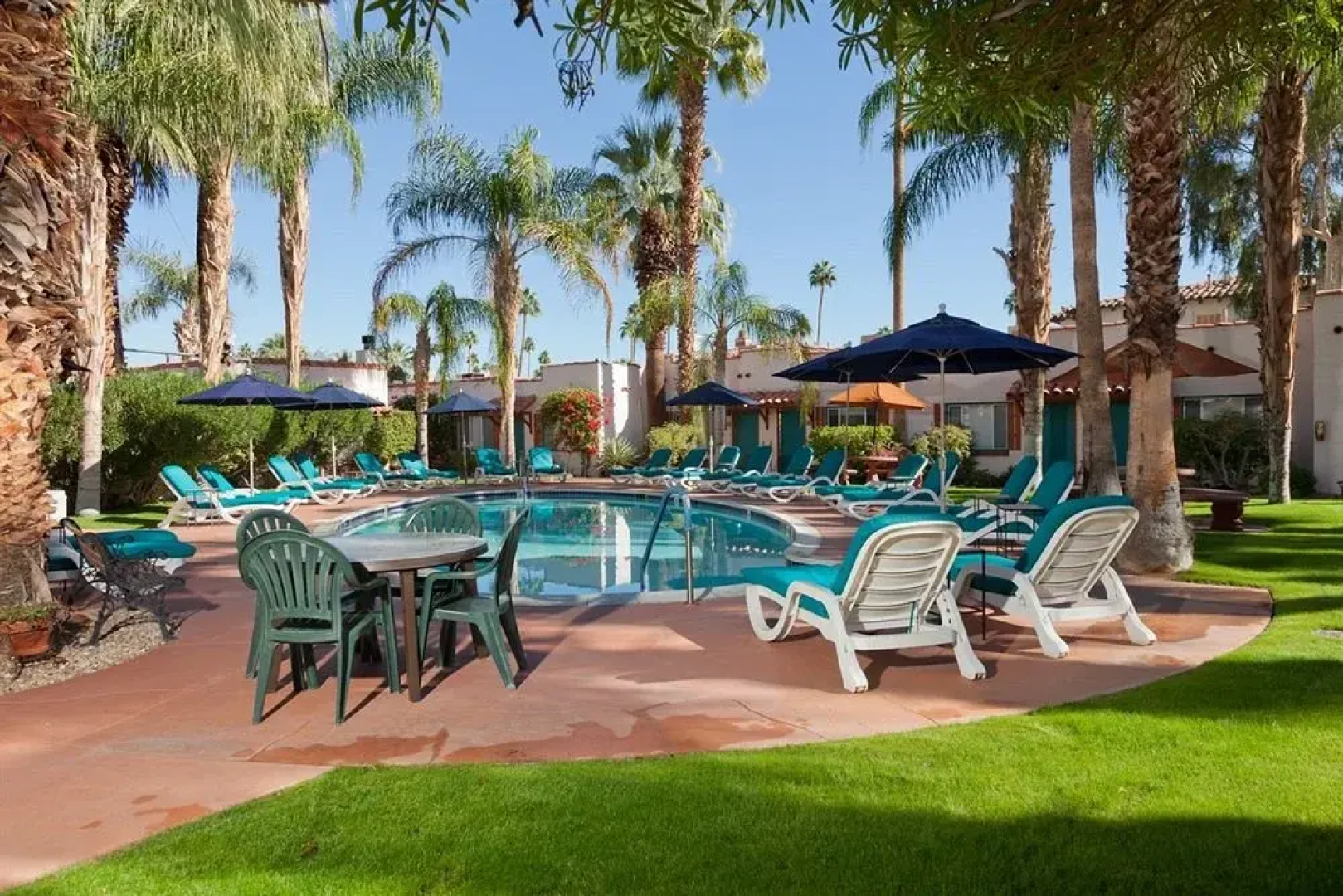 Casitas Laquita A Women's Resort (отель для женщин)