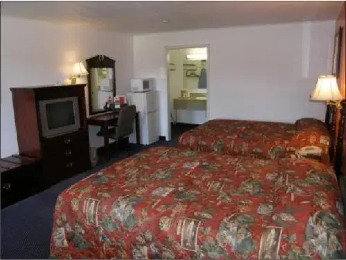 Red Lion Motor Lodge