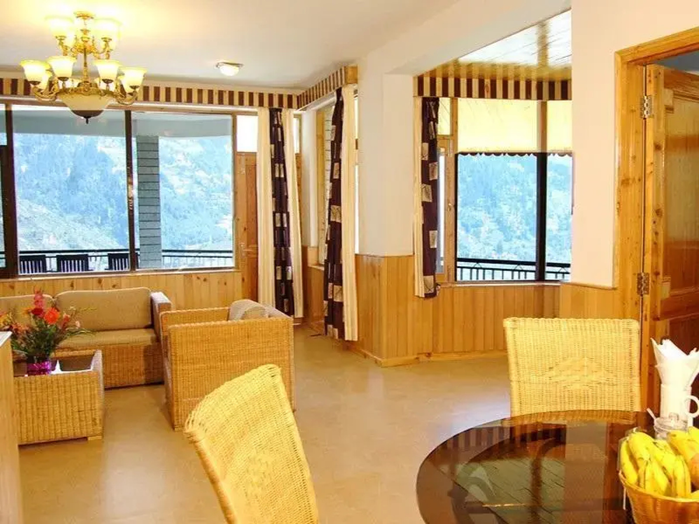 Mother Tree Cottage Manali