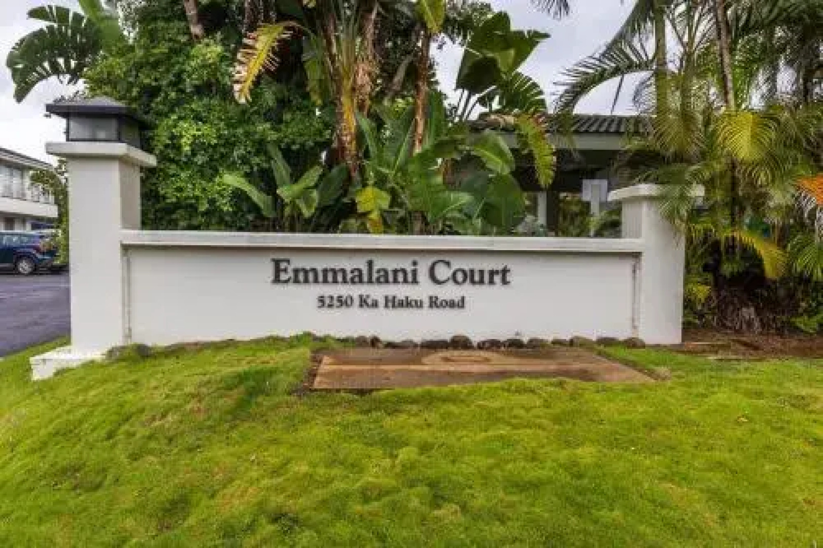 Emmalani Court 411