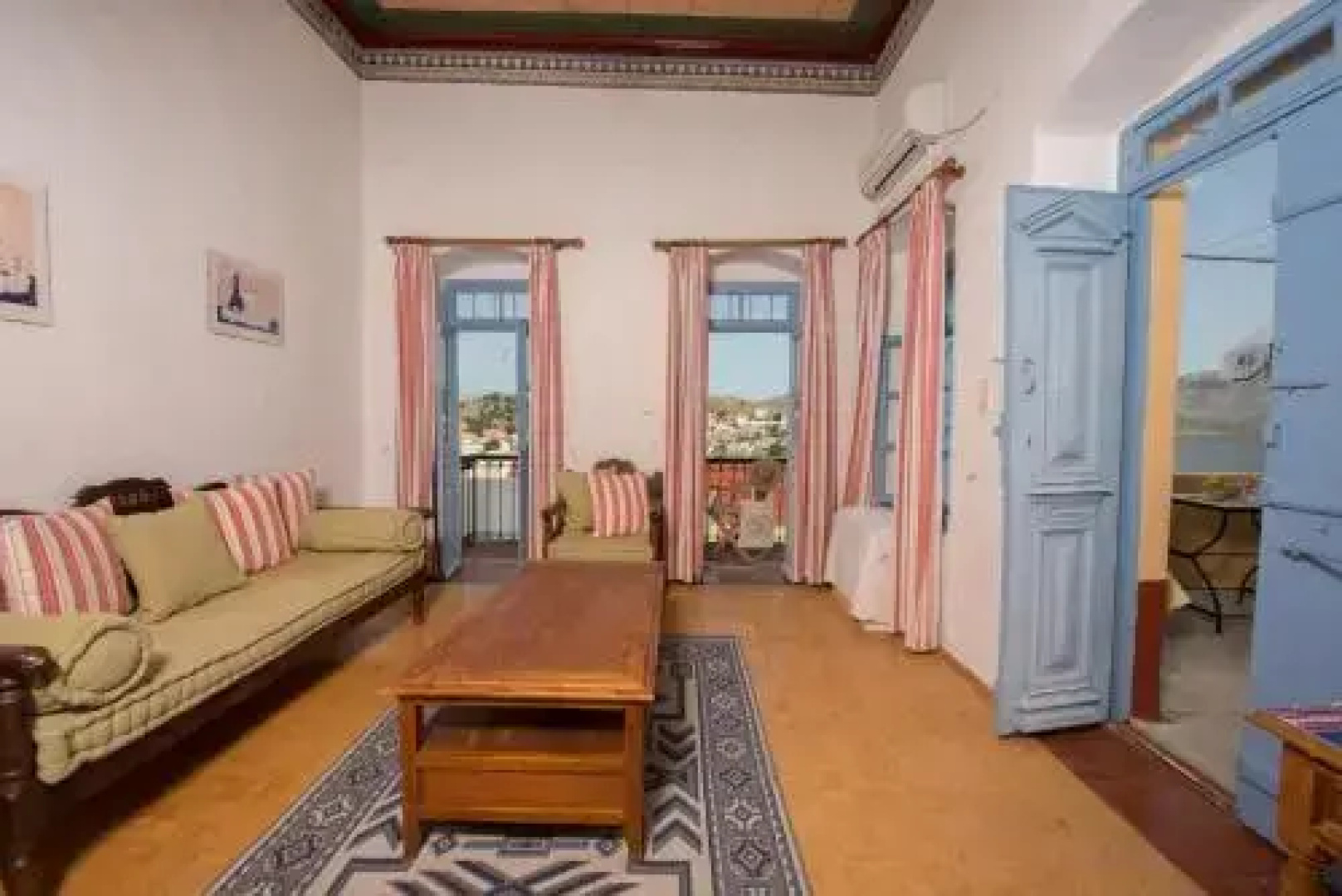 Perivoli Apartment