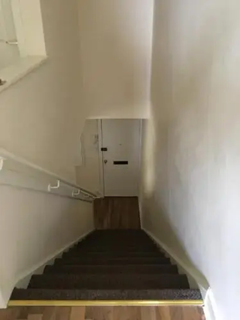 Majesty Tweed Apartment