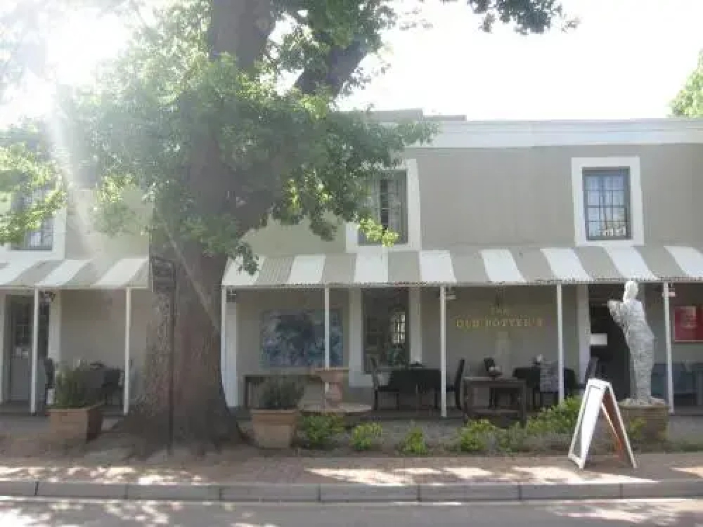 Old Potters Inn and Brewhouse