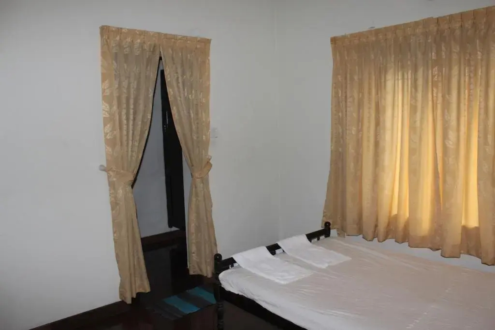 Paradise Holidays Guest House