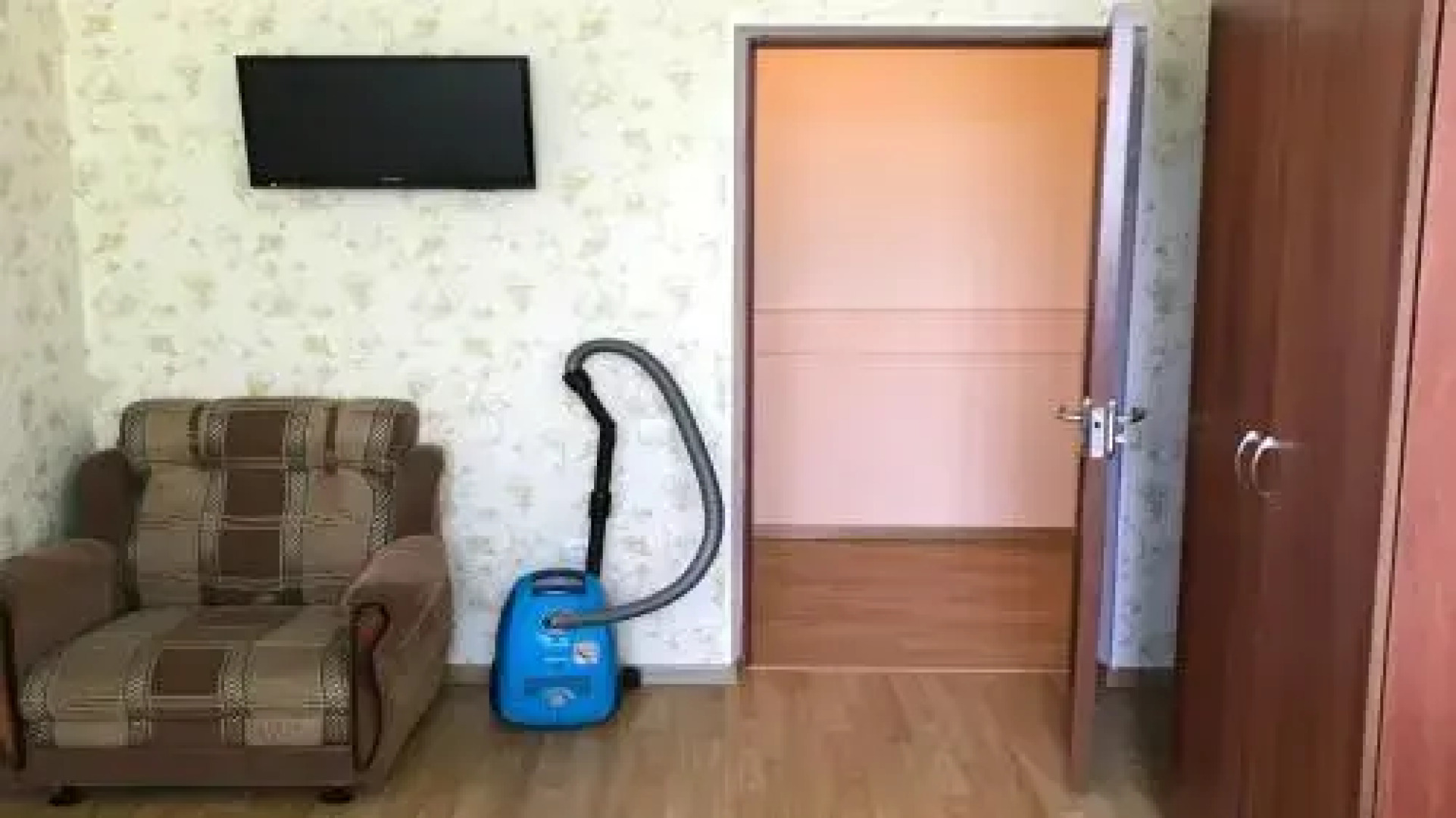Semeynie Apartments Krymskaya 112
