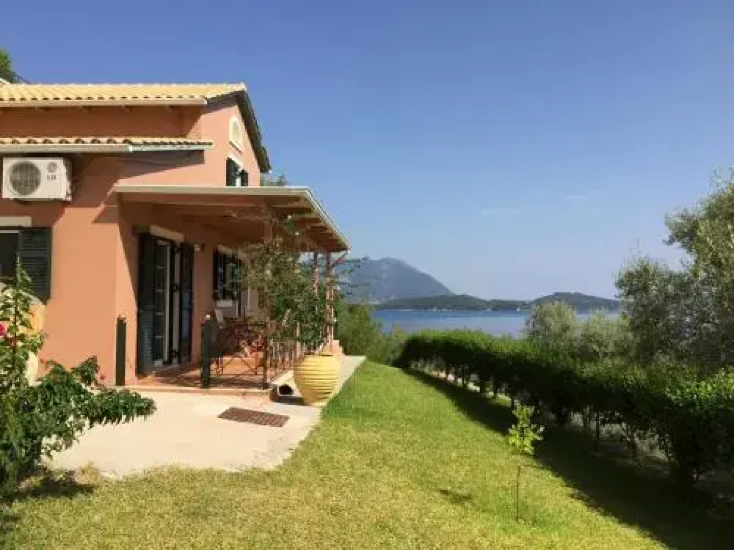 Meganisi Villas