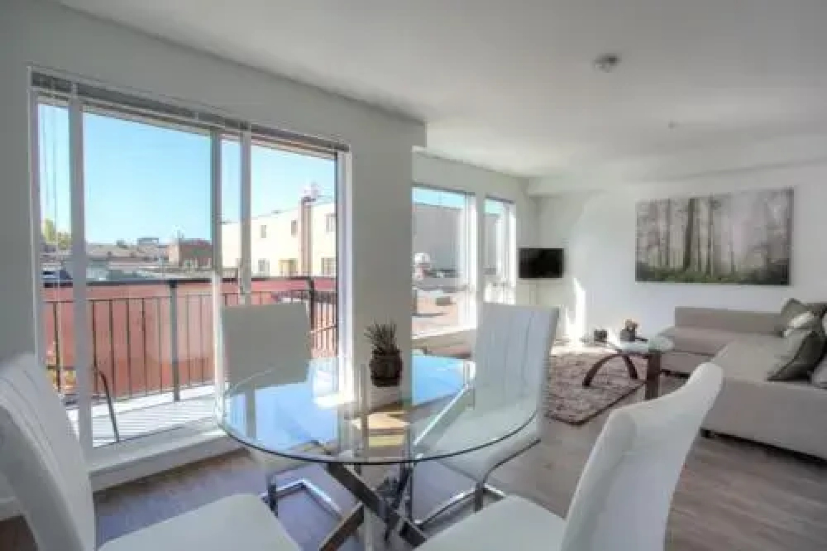 Songhees Suite at the Union Apartment