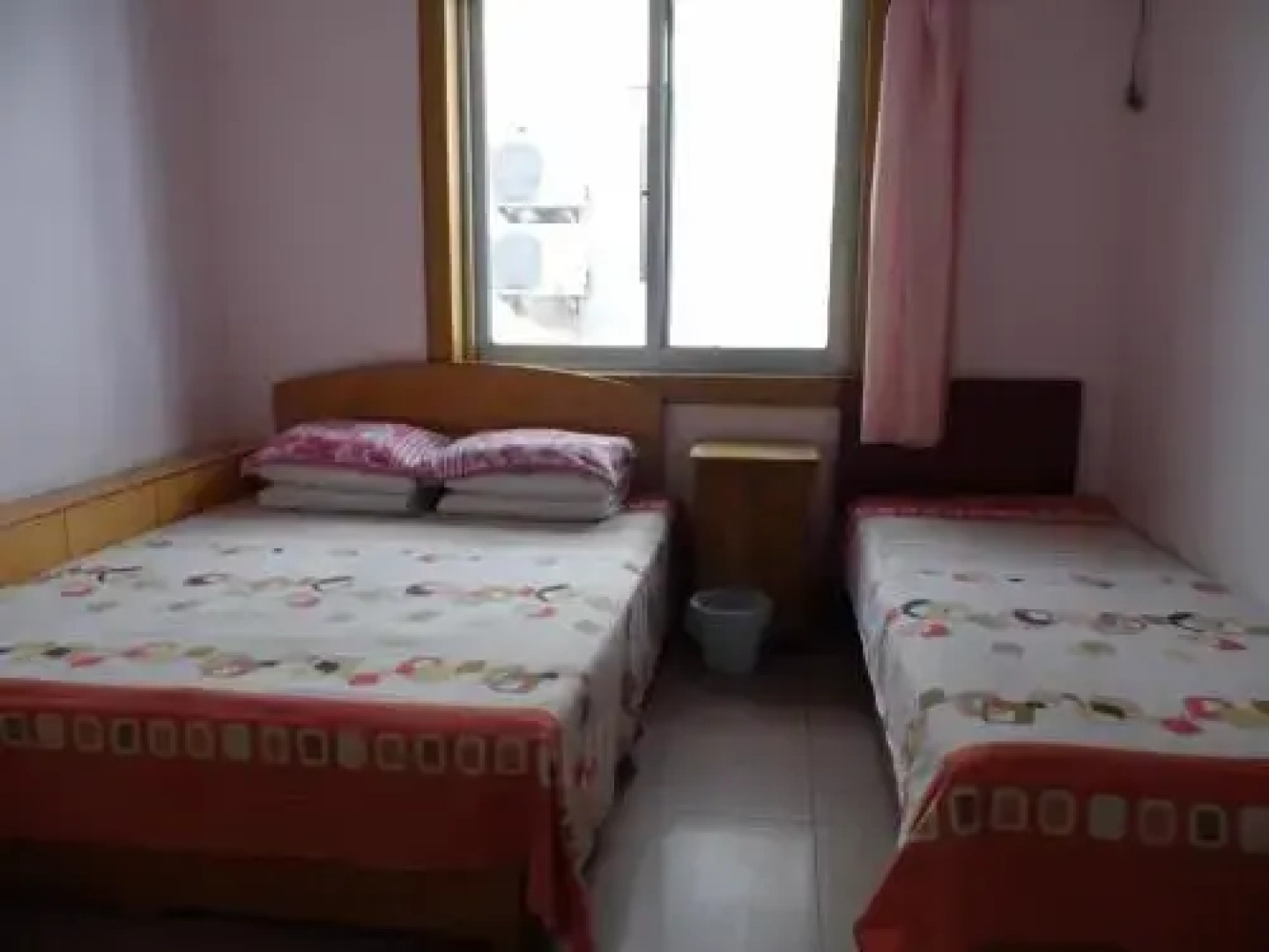 Beidaihe Lijianying Family Inn