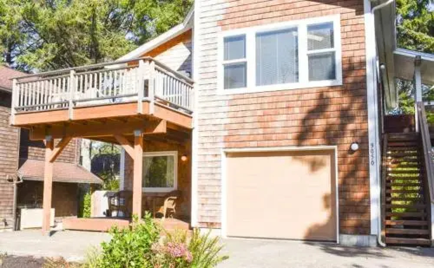Sand Bucket House - 3 Br Home