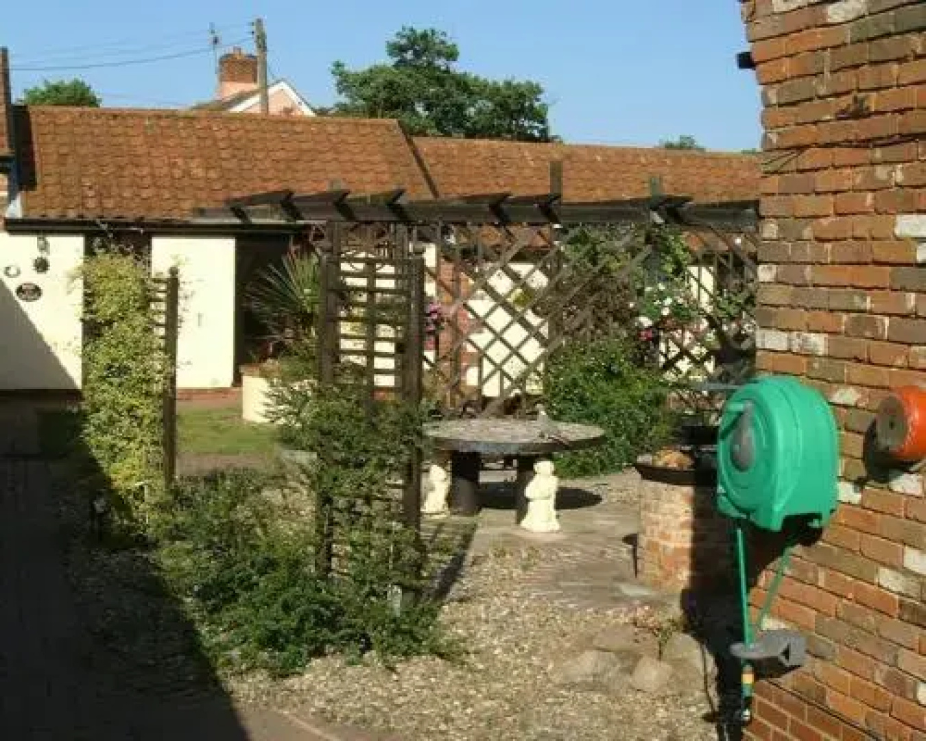 Low Farm Cottages