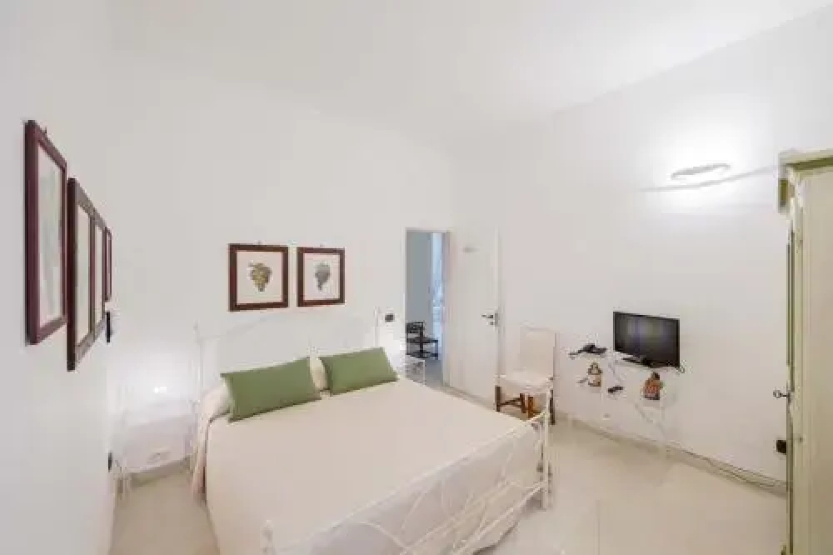 Casina Metrano-Castello Monaci