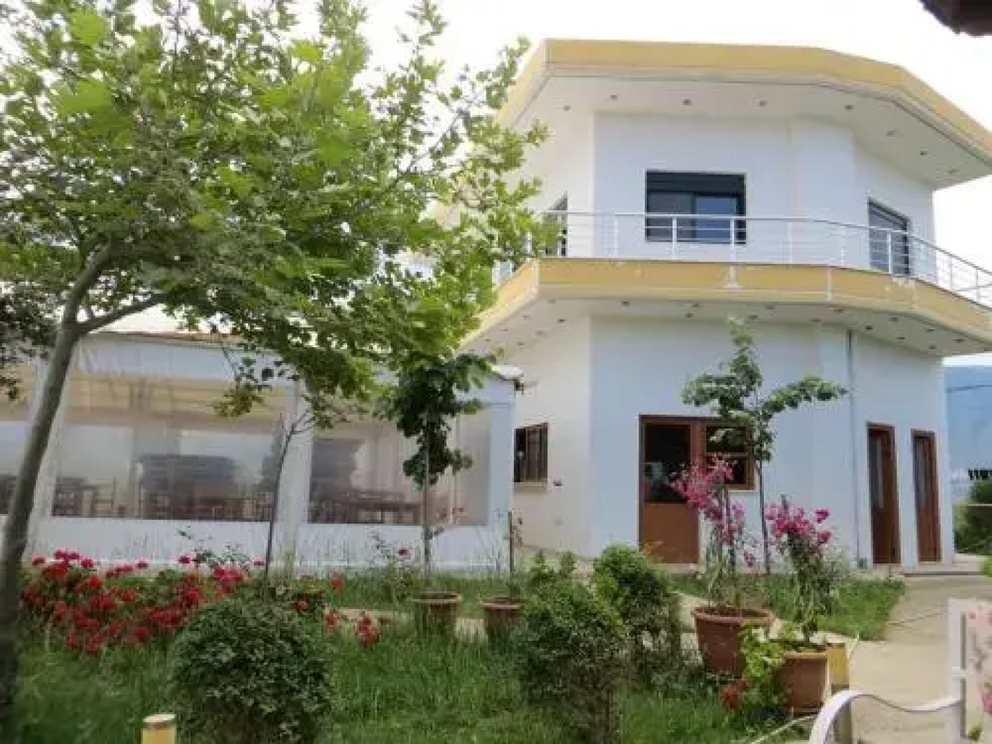 Kompleksi Turistik EDIR