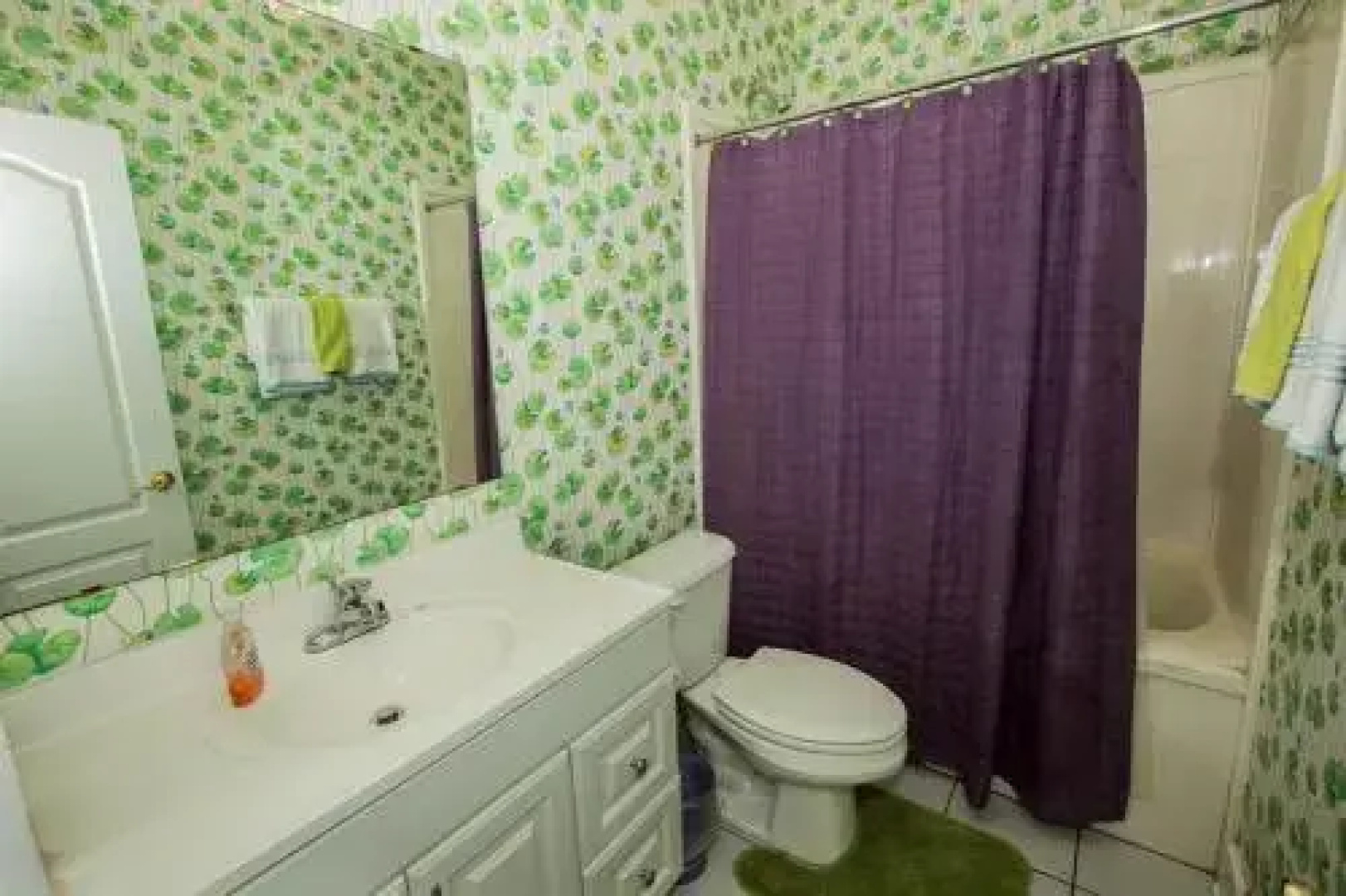 Belize Place 4C - 3 Br Condo