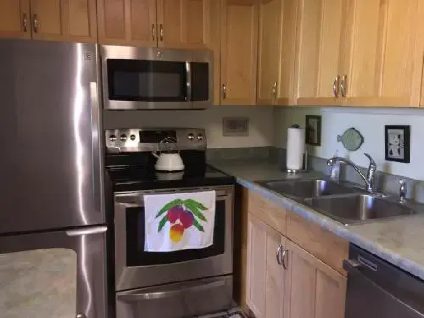 Turtle Bay Sea Shells**ta-154567065601 1 Bedroom Condo by RedAwning