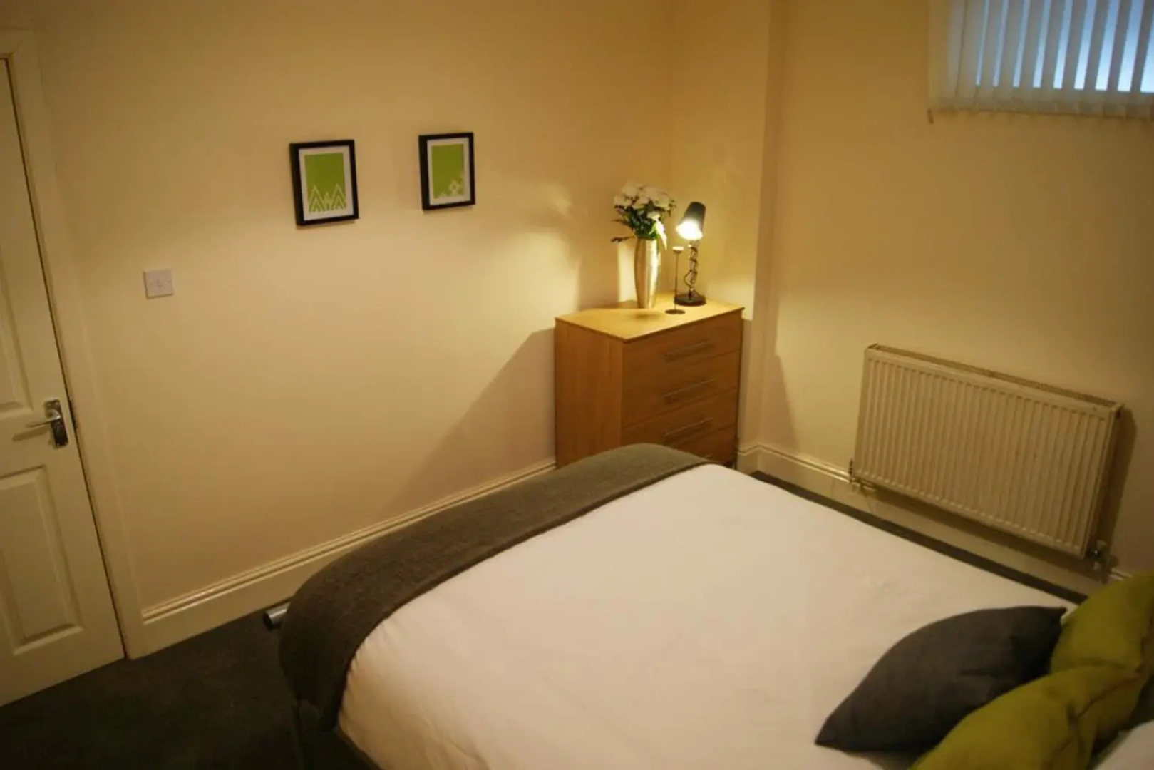 Birmingham Guest House I
