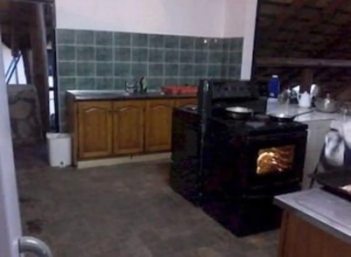 Zimre Lodge and Houseboats