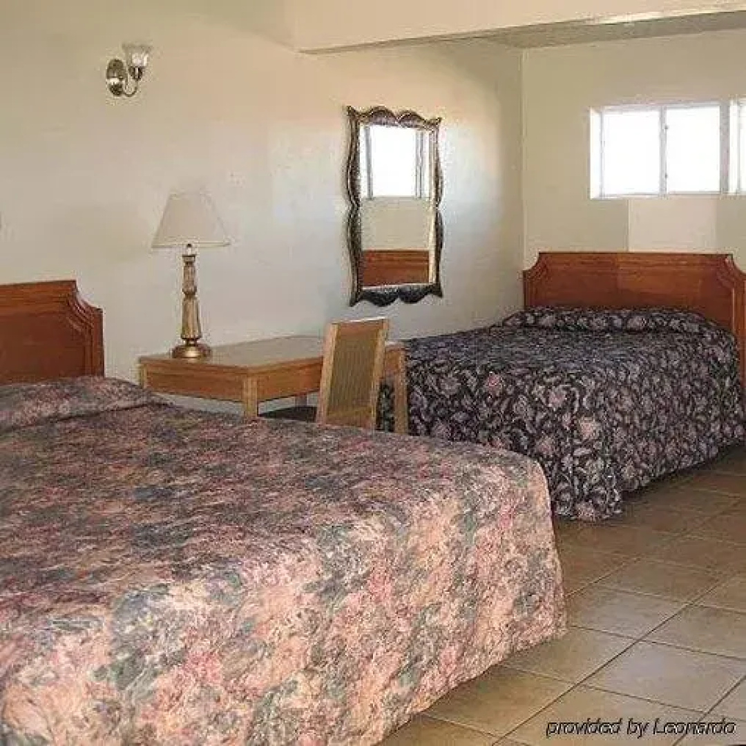 Route 66 Barstow Hotel