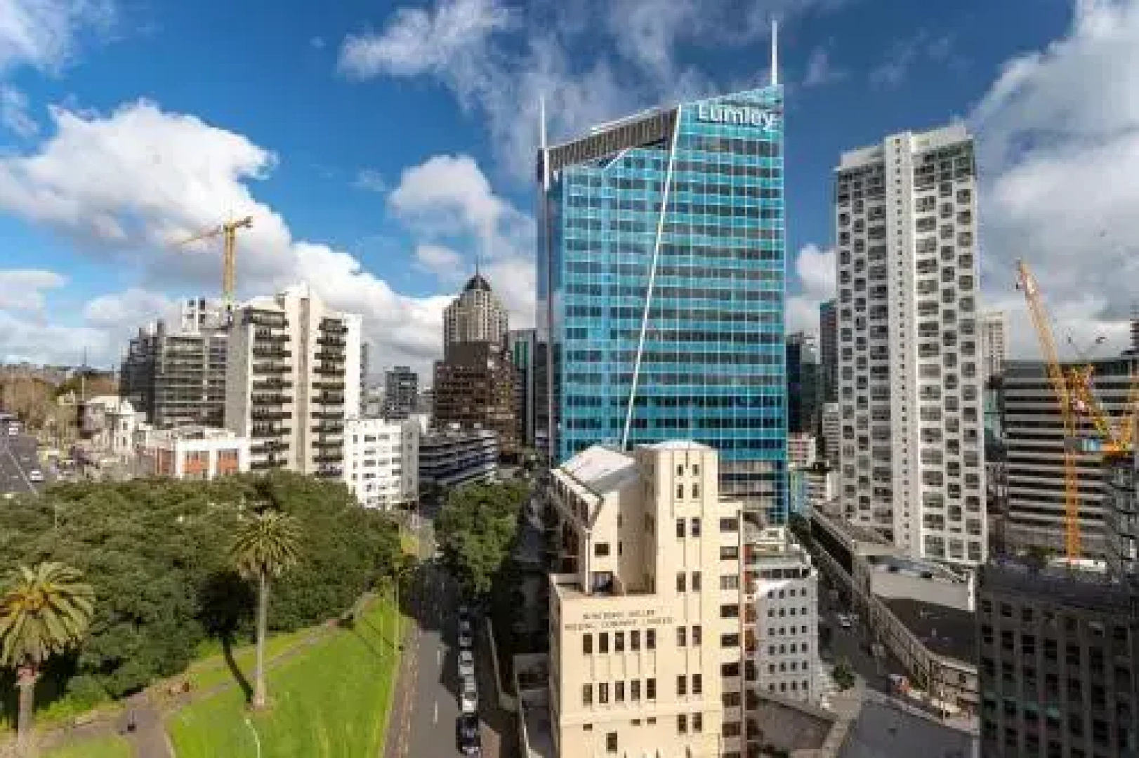 Stylish Two Bedroom Apartment With A View