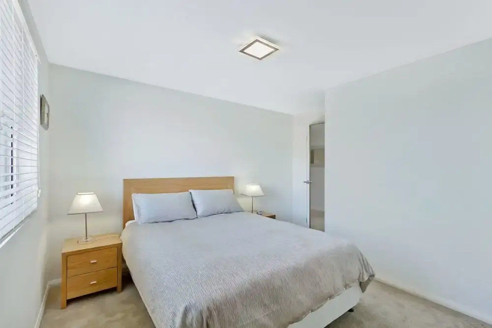 Catalina Luxury Apartments 9