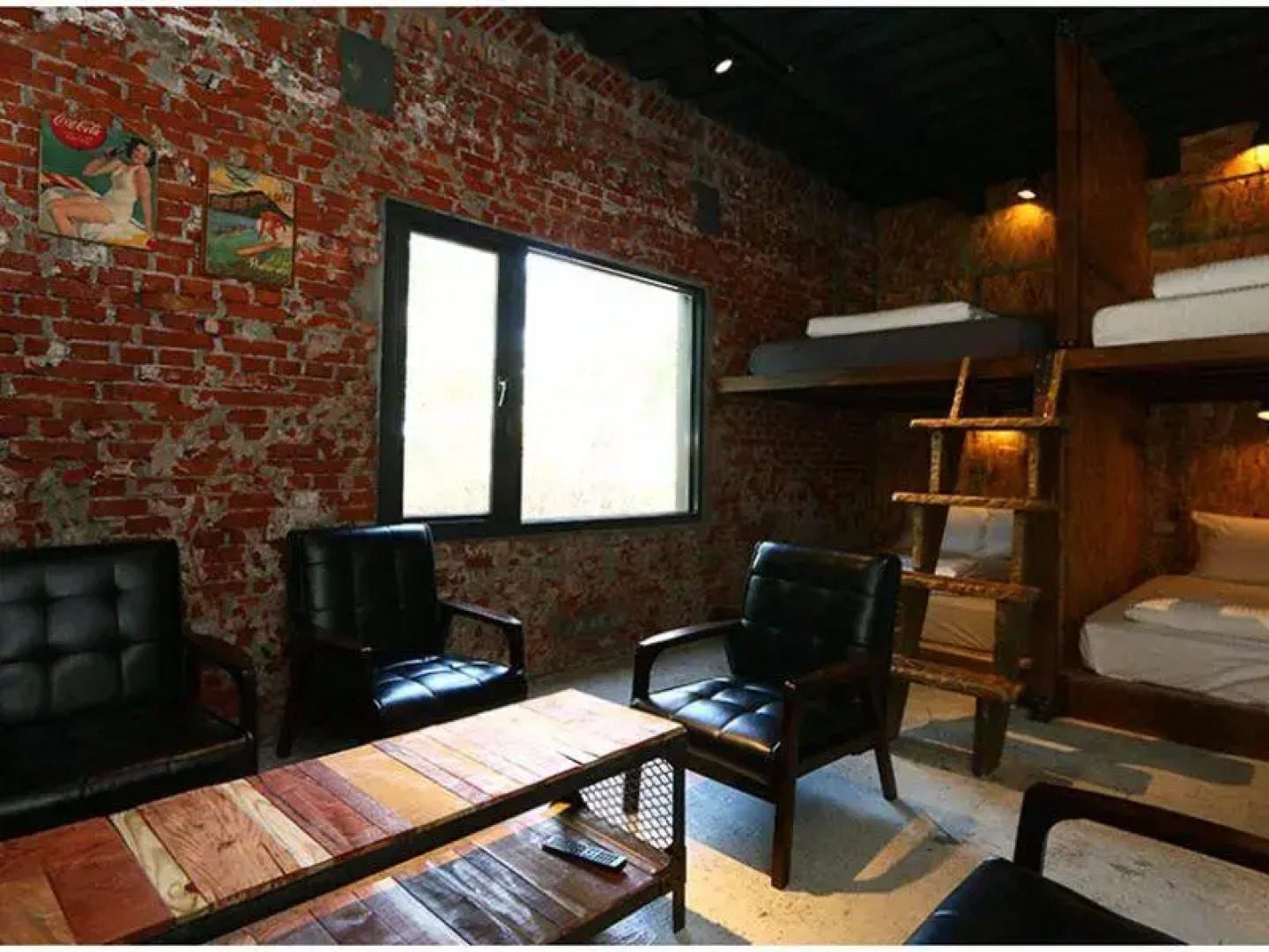 Taitung Open Surf Shop and Hostel