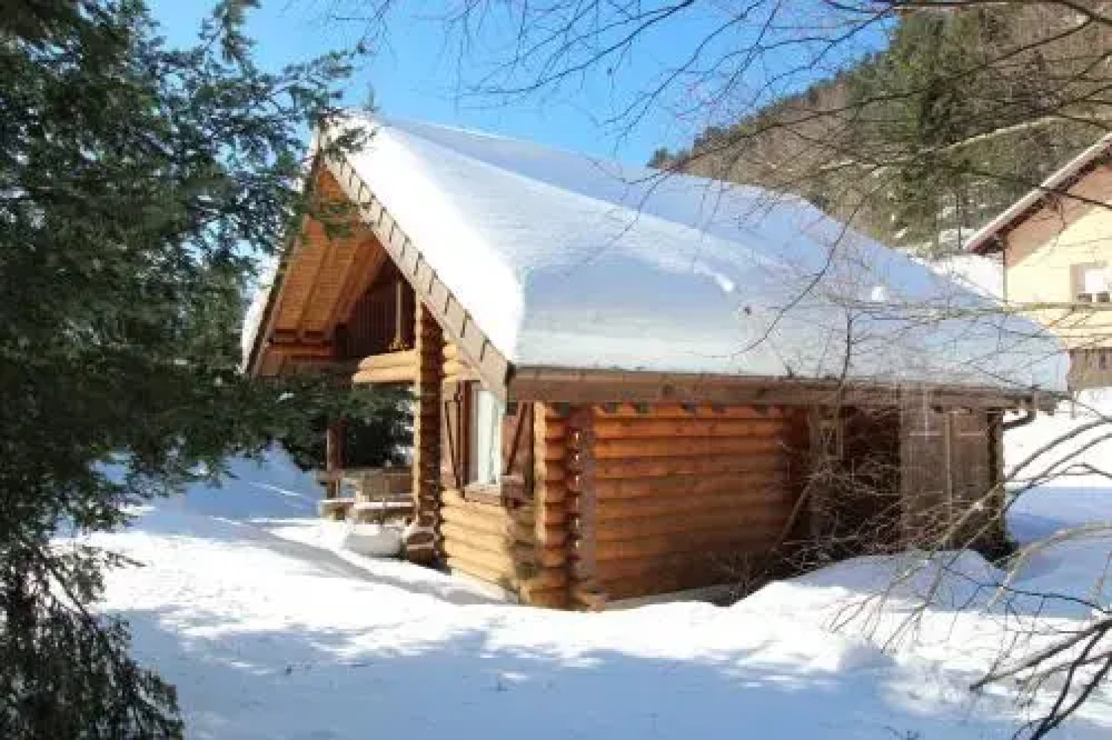 Chalet Individuel en Rondins Vologne 2 Chambres