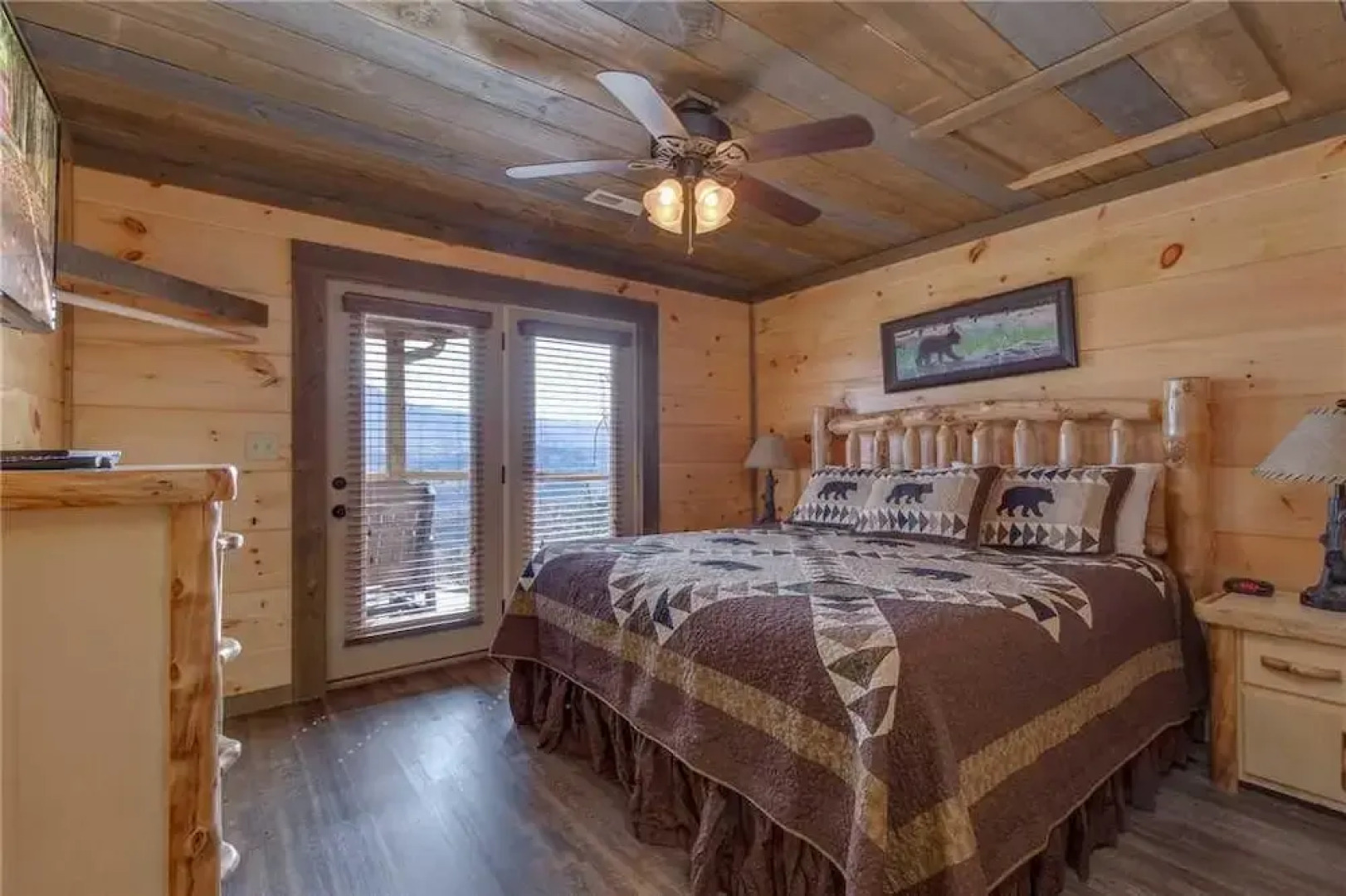 Great Smoky Lodge - Seven Bedroom Cabin