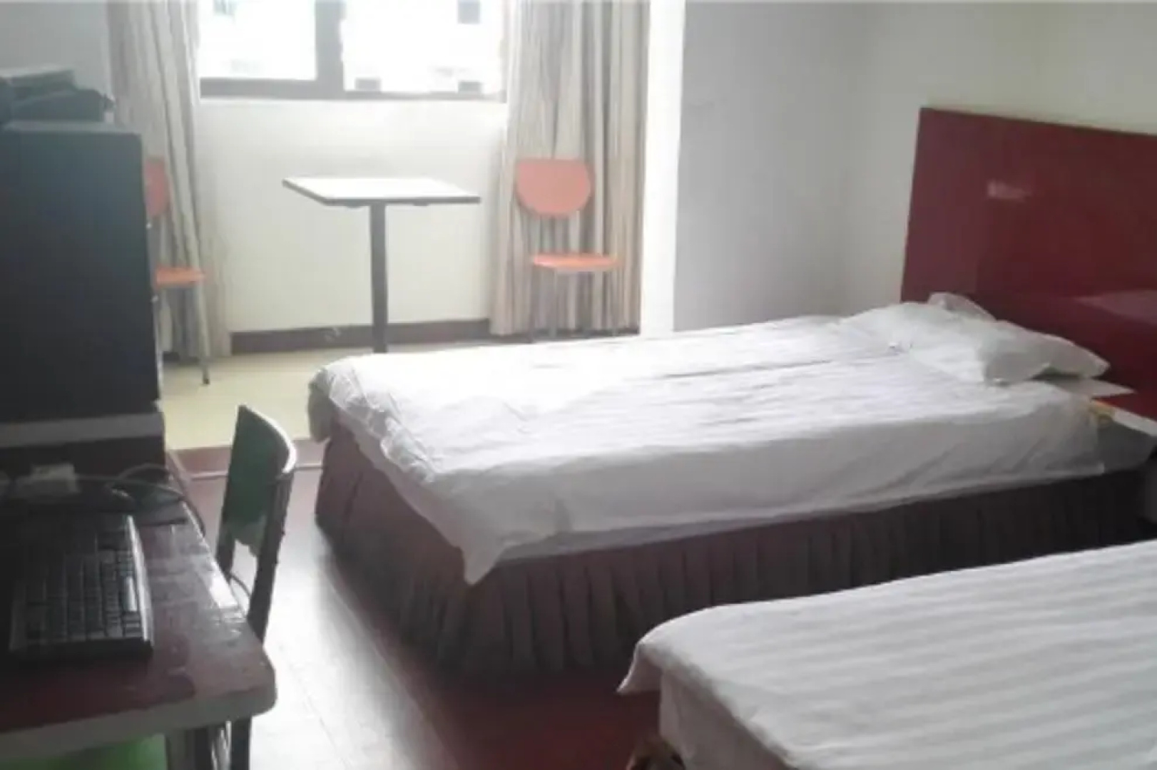 Wuyuan 108 Express Hotel