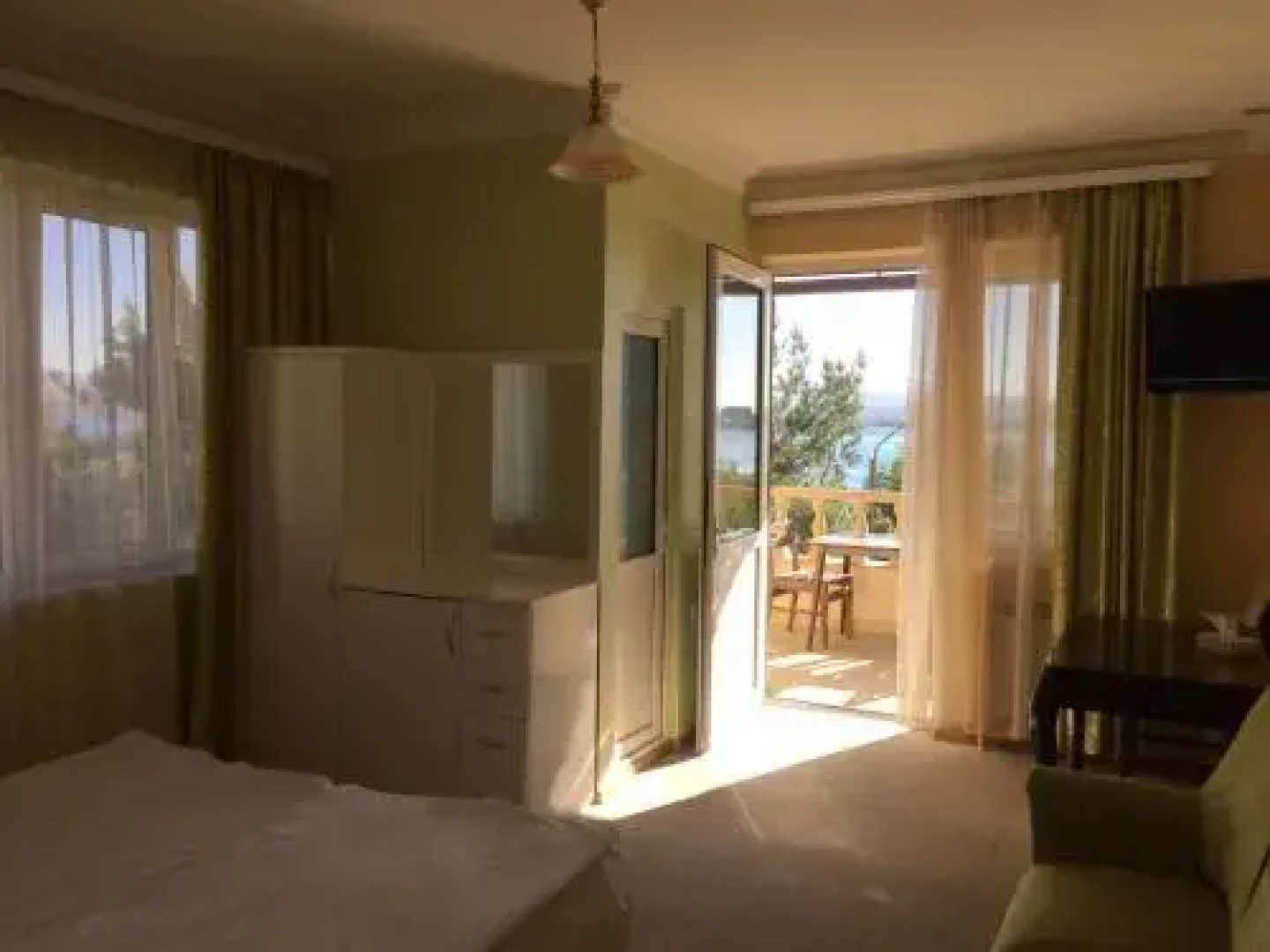 Hotel Ashot Erkat