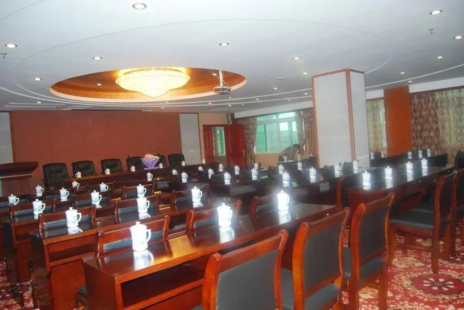 Jade Rainbow International Hotel